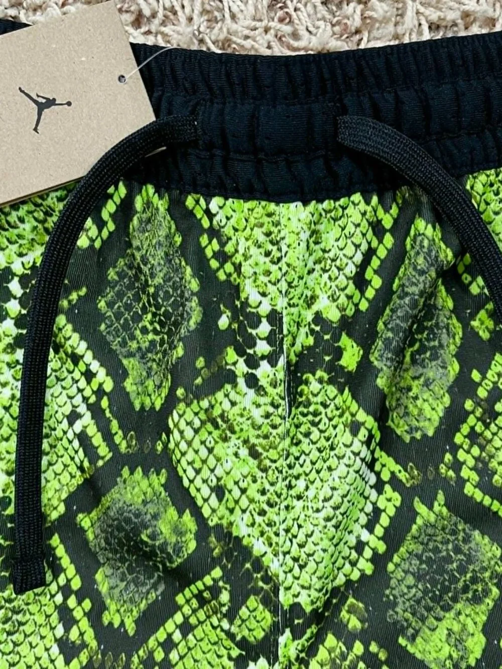 Jordan Sport Men's Dri-FIT Mesh Diamond Shorts Electric Green HF9907-358, Size M